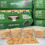 Cubinhos de Frango com Tomate - 8 Uni.