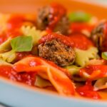 Macarrão com Almondegas