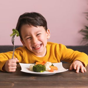 Leia mais sobre o artigo Dicas de Como Alimentar Melhor Seu Filho